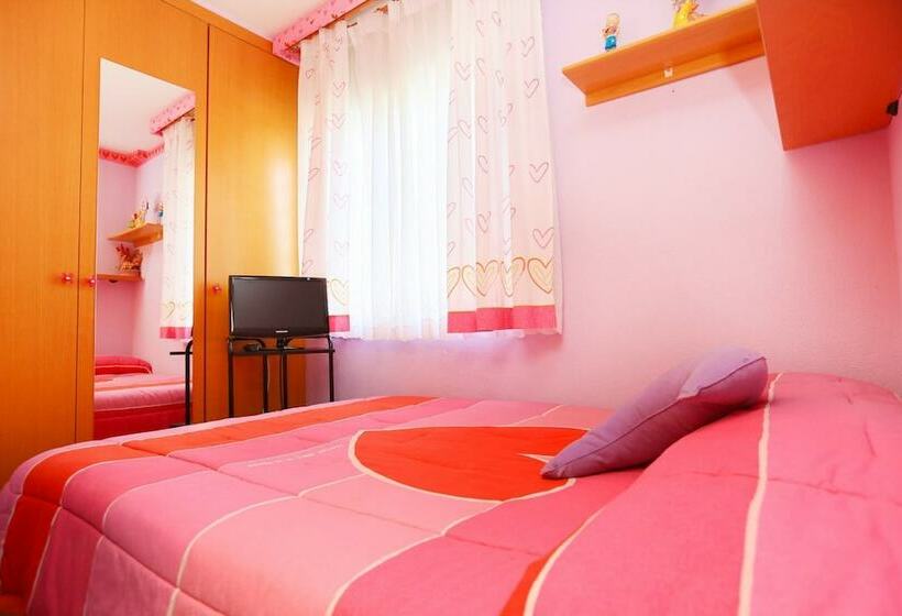 Casa Adosada Para 6 Personas En Cambrils