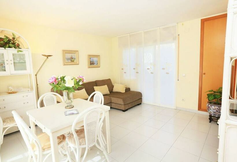 Casa Adosada Para 6 Personas En Cambrils