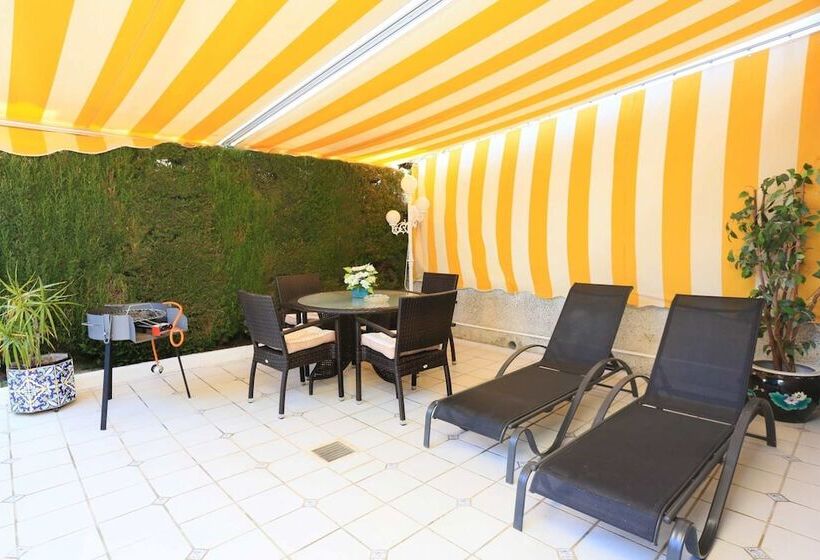 Casa Adosada Para 6 Personas En Cambrils