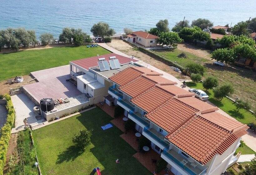 Christopoulos Villas