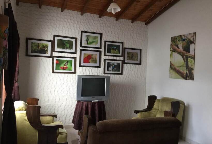 Fami Hotel Vive Jardin Hostel