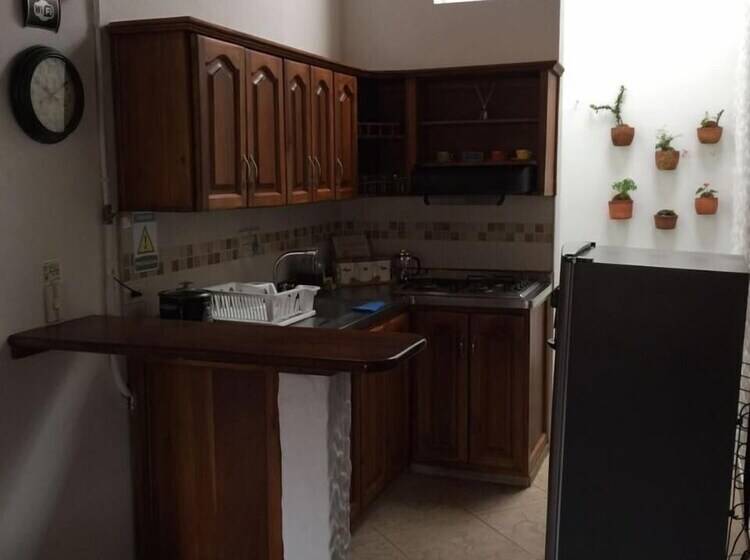 Fami Hotel Vive Jardin Hostel