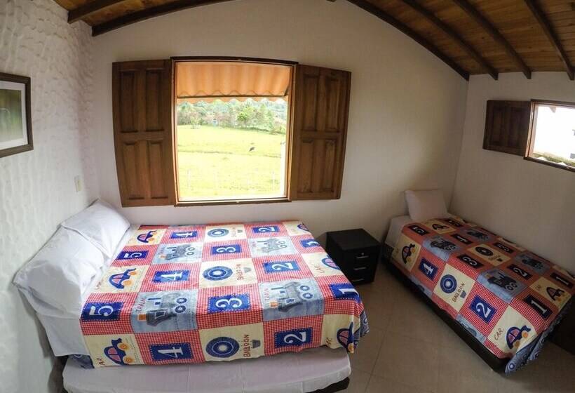 Fami Hotel Vive Jardin Hostel