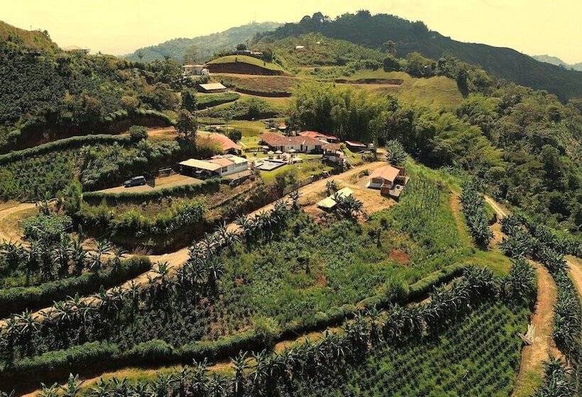 Finca Hotel Los Guayacanes