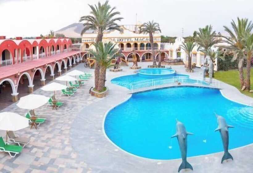 Hacienda Hotel Macacona