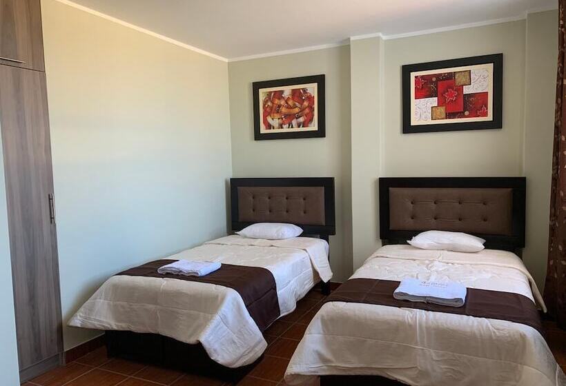 簡易ホテル Antares Pisco