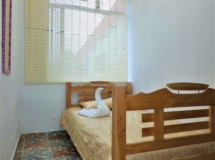 فندق فئة نجمة واحدة Casa Hotel Emanuel