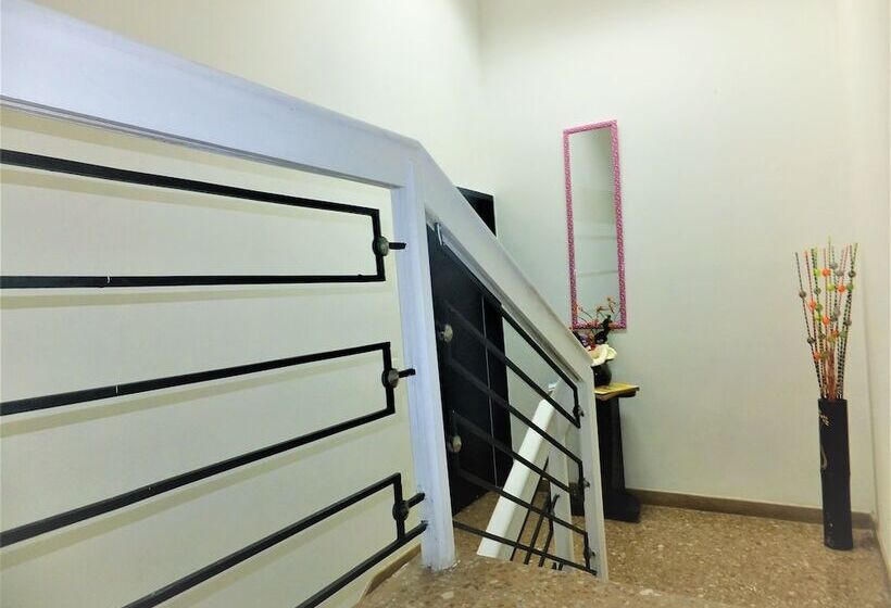 فندق فئة نجمة واحدة Casa Hotel Emanuel