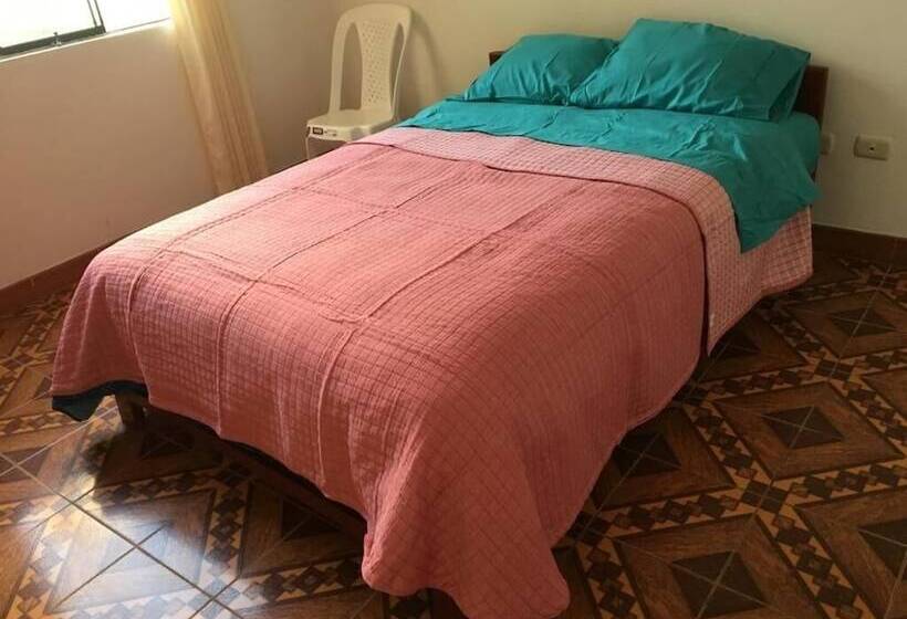 فندق فئة نجمة واحدة Hospedaje Las Flores