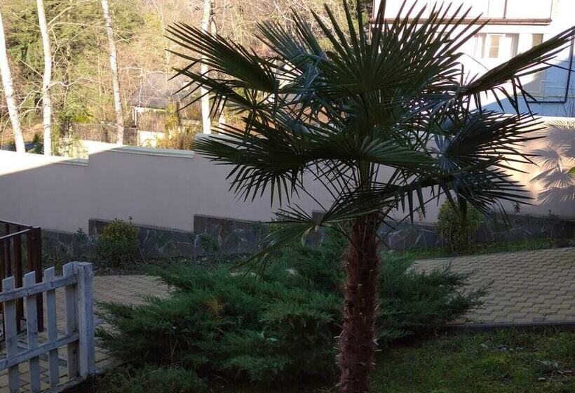 Hostel Villa Macesta