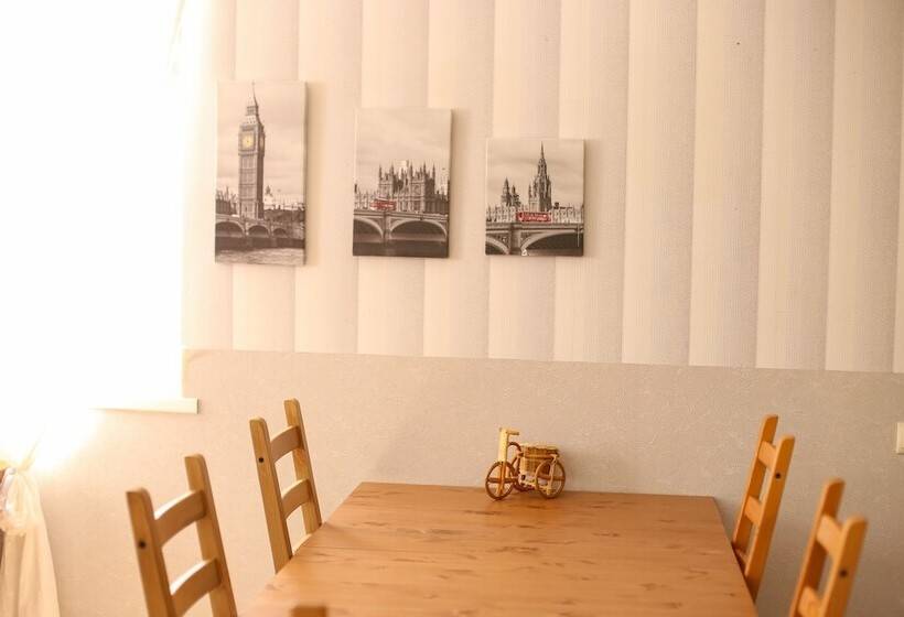 Hostel Villa Macesta