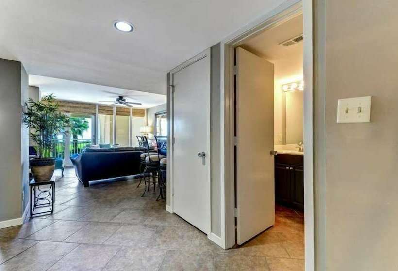 فندق 1362 Shipwatch