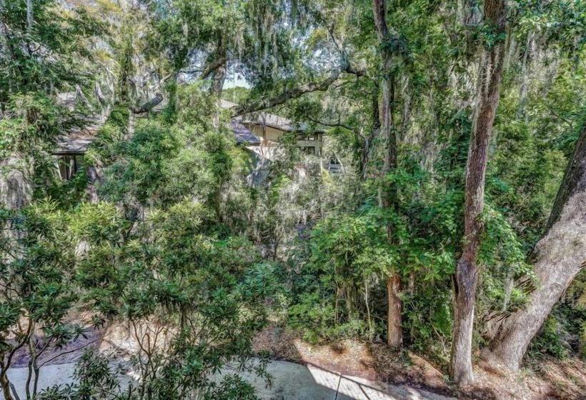 فندق 2515/16 Tennis Villas