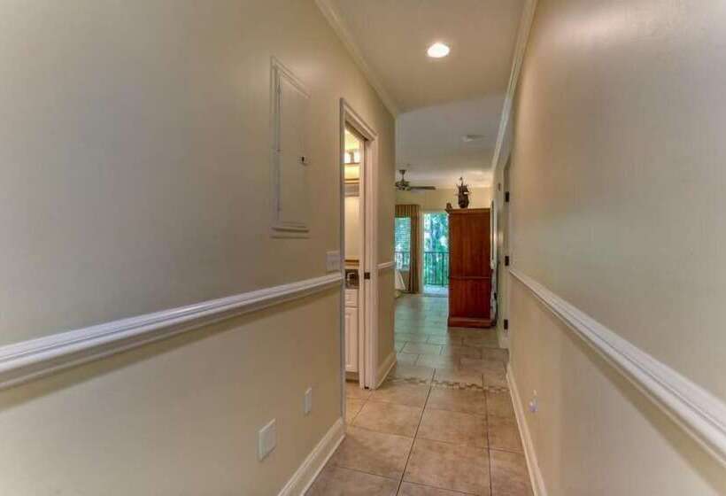 فندق 2515/16 Tennis Villas