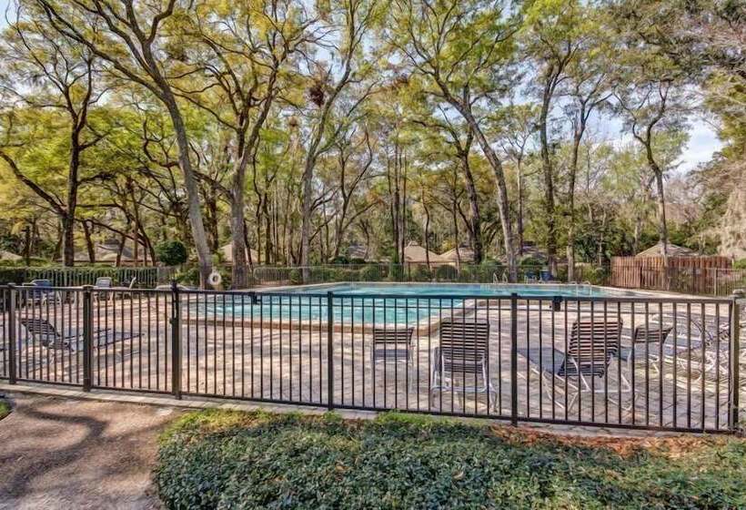 فندق 3312 Fairwayoaks