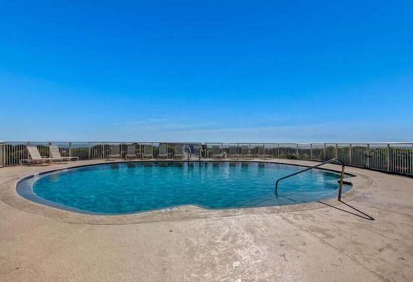 فندق 81 Ocean Place