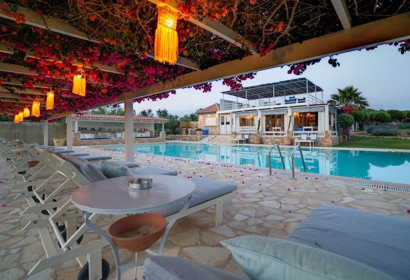 בית מלון כפרי Agrikies Country Retreat