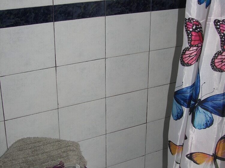 בית מלון כפרי Blue Dreams