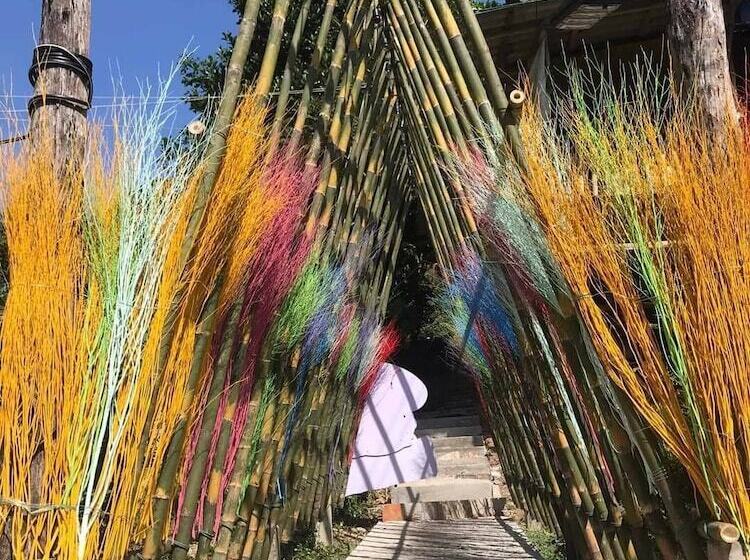 Отель Bondoi Lampang