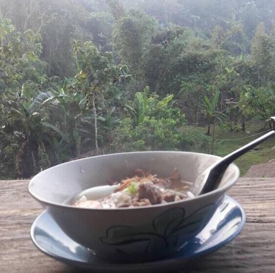 Отель Bondoi Lampang