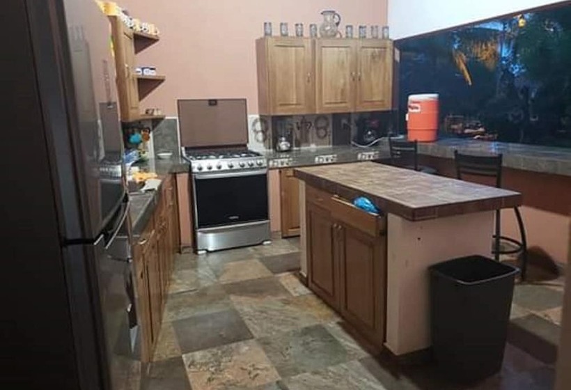 ホテル Cabañas Las Piedras