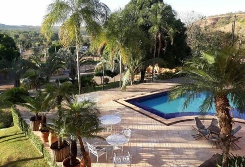 호텔 Calderan Palace