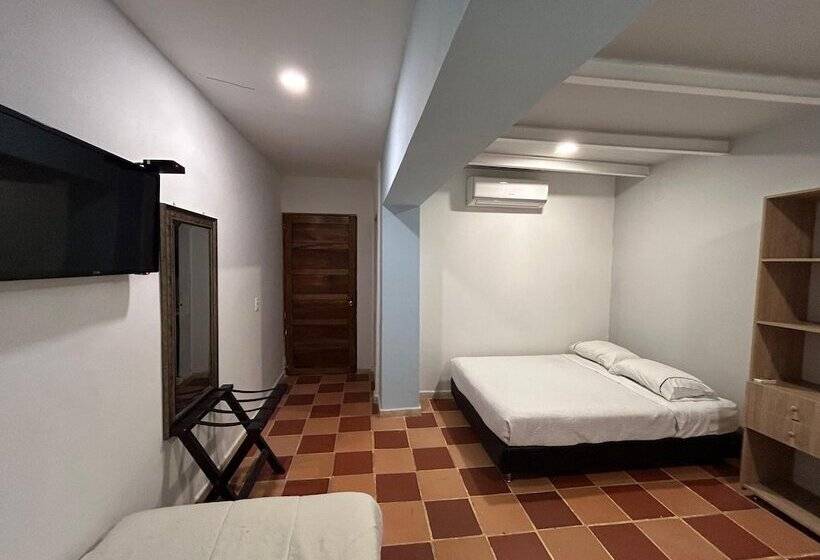 فندق Casa Kalamary Crespo