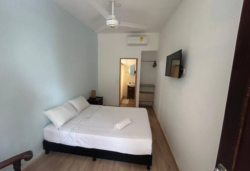 فندق Casa Kalamary Crespo