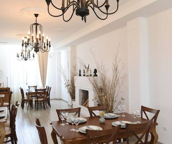 هتل Chateau Khashmi