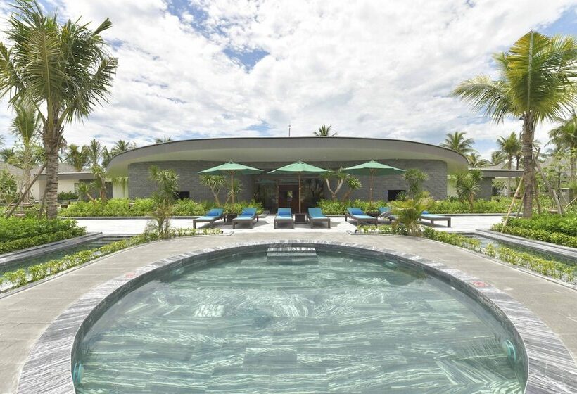 هتل Cocoland River Beach Resort & Spa