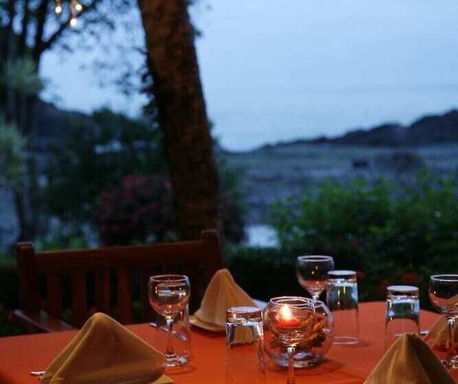 فندق Costa Paraiso