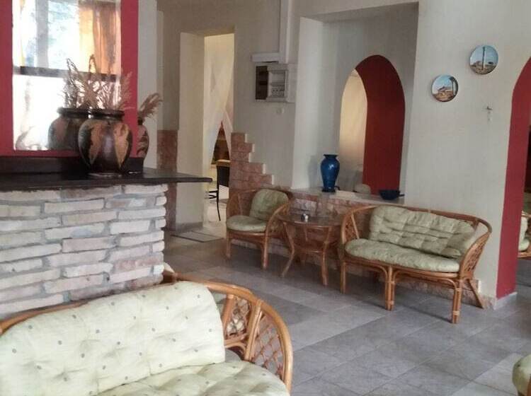 בית מלון כפרי Dirki