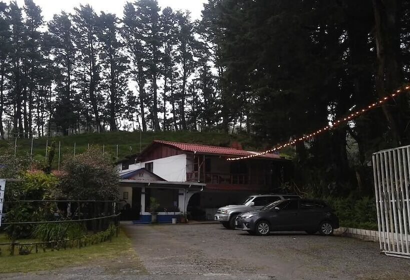 فندق Eco Lodge Las Nubes