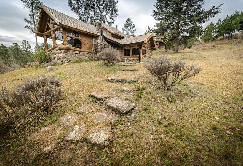 ホテル Estancia La Ernestina