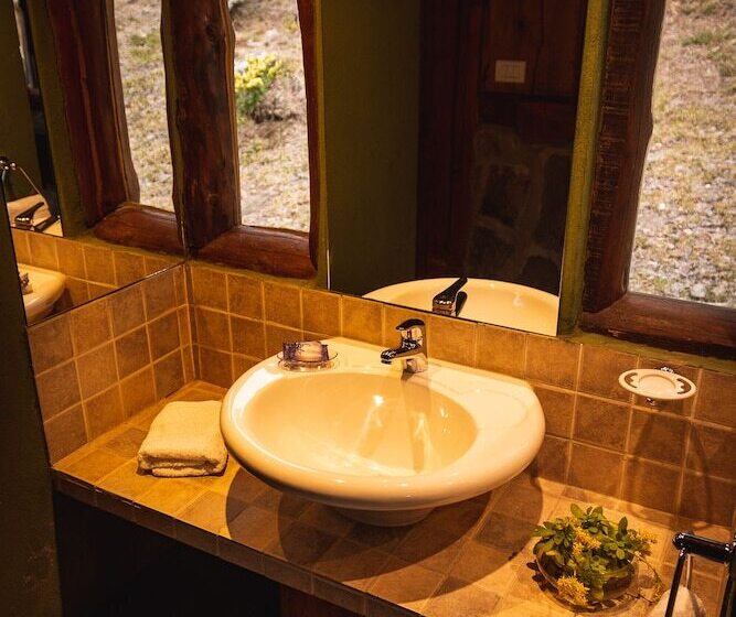 ホテル Estancia La Ernestina