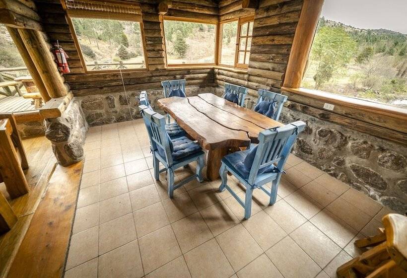 ホテル Estancia La Ernestina