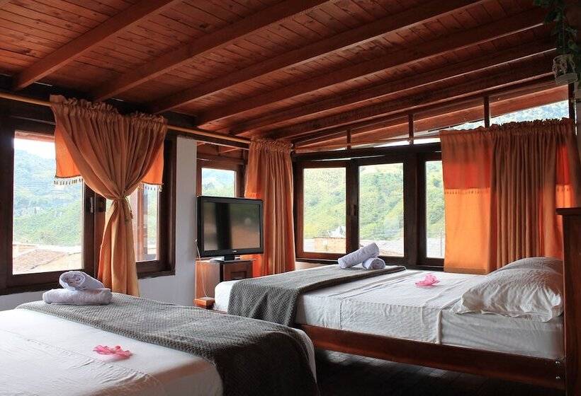 Отель Europa Ecotours