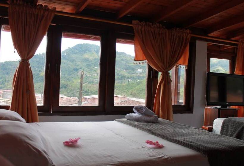 Отель Europa Ecotours