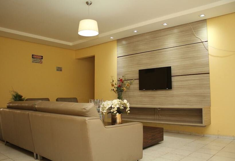 בית מלון כפרי Gurgueia Palace