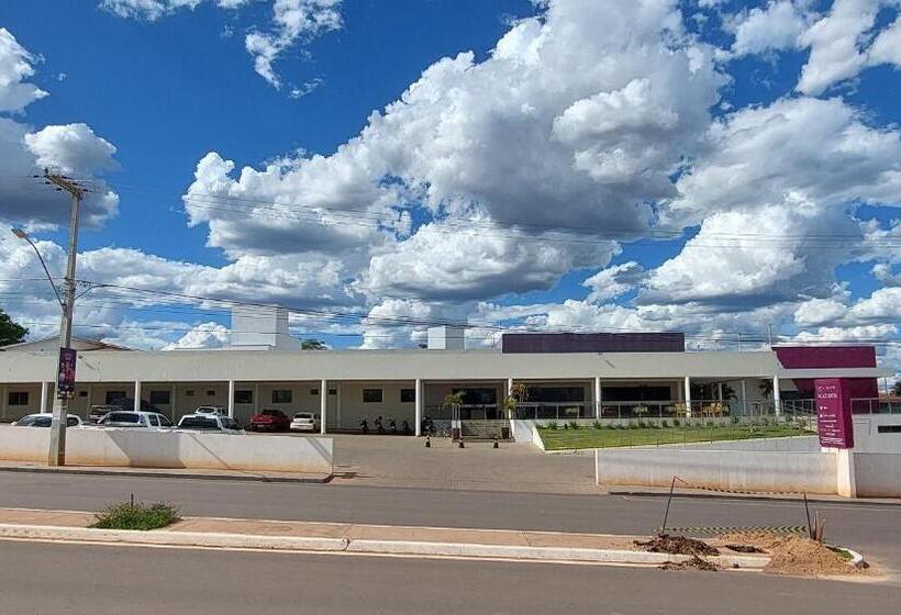 בית מלון כפרי Gurgueia Palace