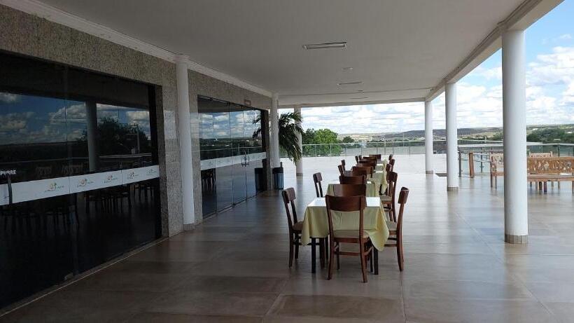 בית מלון כפרי Gurgueia Palace