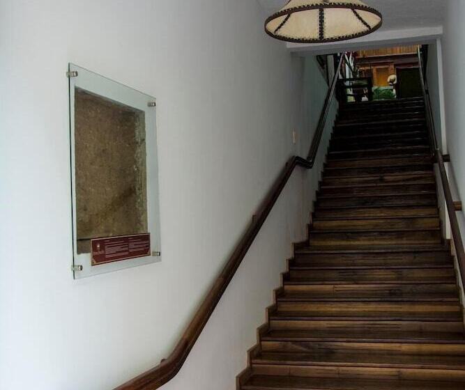 هتل Hospedaje Casa Real