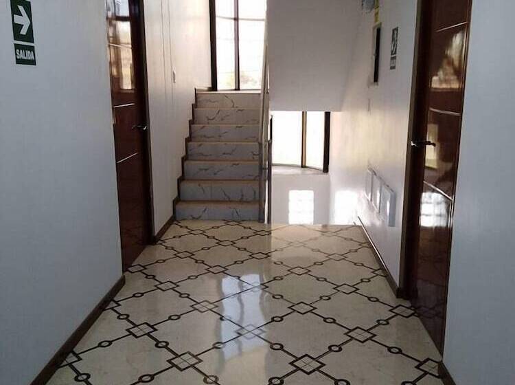 هتل Hospedaje Gran Leon