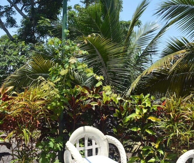 هتل Hostería Casa Grande Pedernales