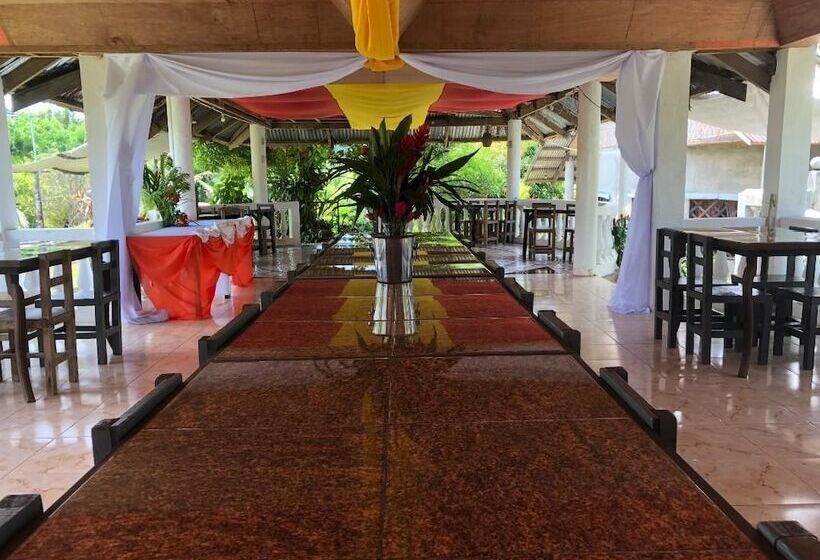 בית מלון כפרי Jupiter S Garden Resort