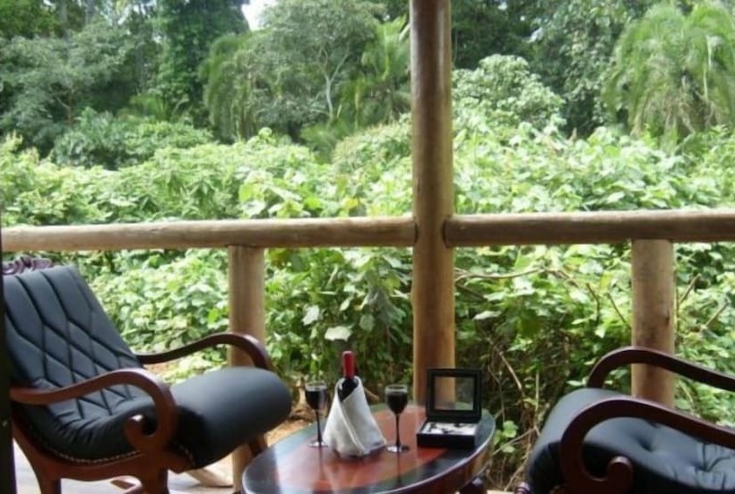 هتل Kibale Safari Lodge