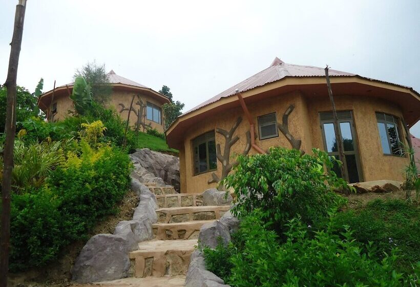 هتل Kigezi Forest Cottages