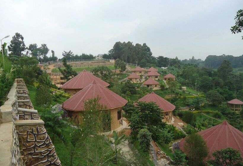 هتل Kigezi Forest Cottages