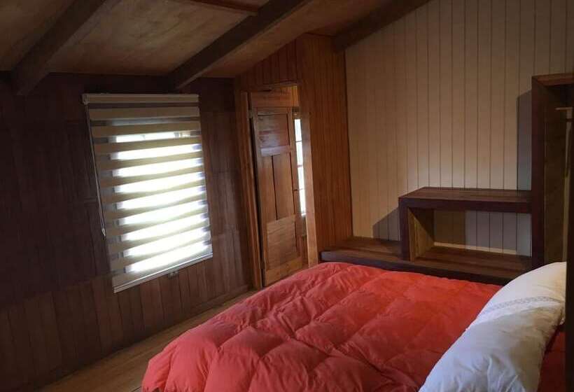 בית מלון כפרי La Casona Puelo Lodge