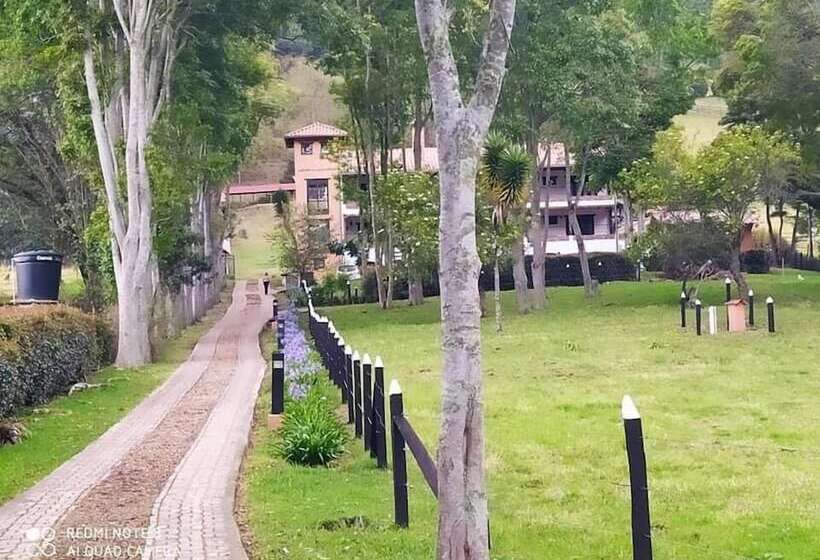 בית מלון כפרי La Posada De Los Arcángeles